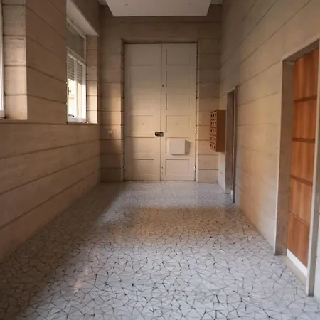 Moderno Attico In Centro Storico * Lucca