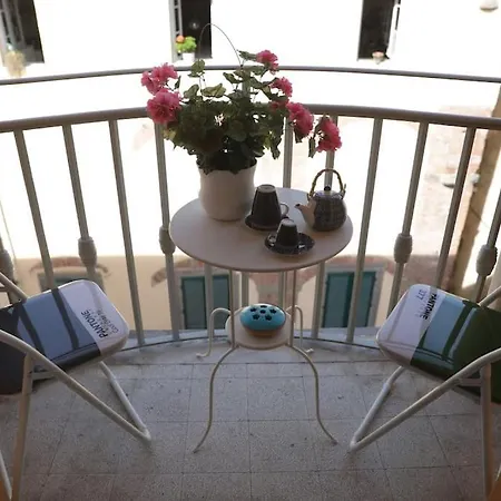 Moderno Attico In Centro Storico Apartment *